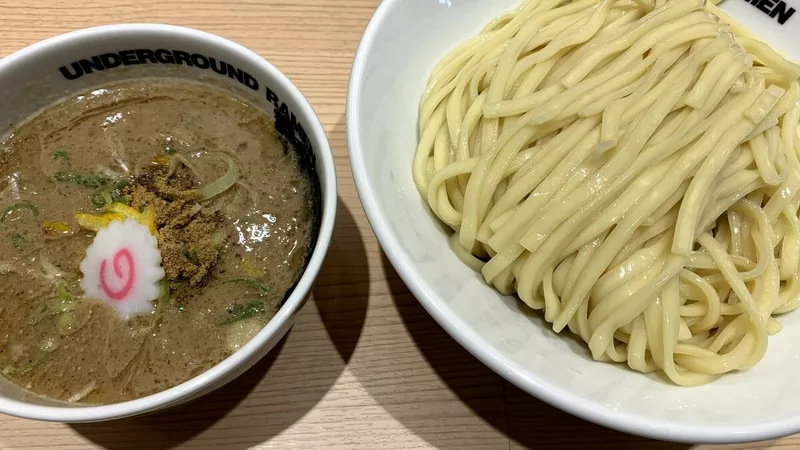 川越のつけ麺「頑者」。麺がツルツルなのにこしがあって、つけ麺の中では一番好きなお店です。