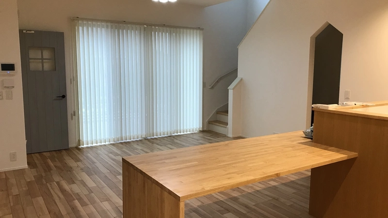 引き渡し直後の新居です